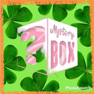 MYSTERY BOX 5 NEW & USED PIECES CLOTHING GREAT BRANDS